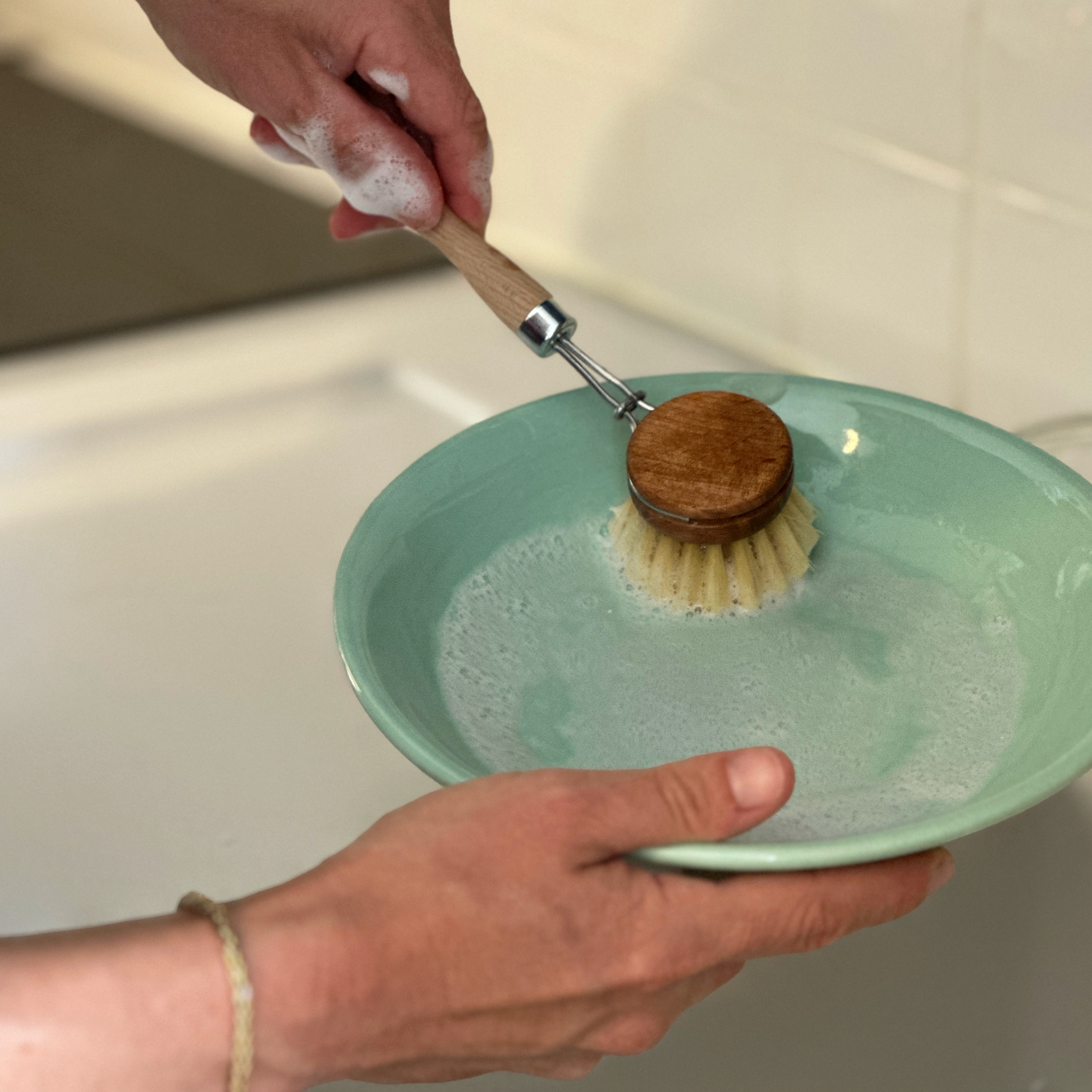 cake vaisselle produit vaisselle solide zero dechet et brosse vaisselle 2